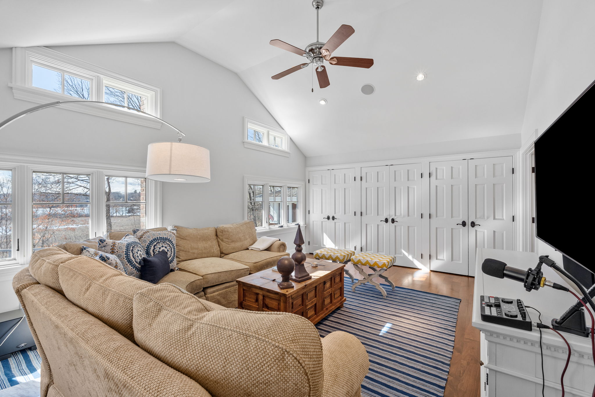 2875 Gale Road photo 72